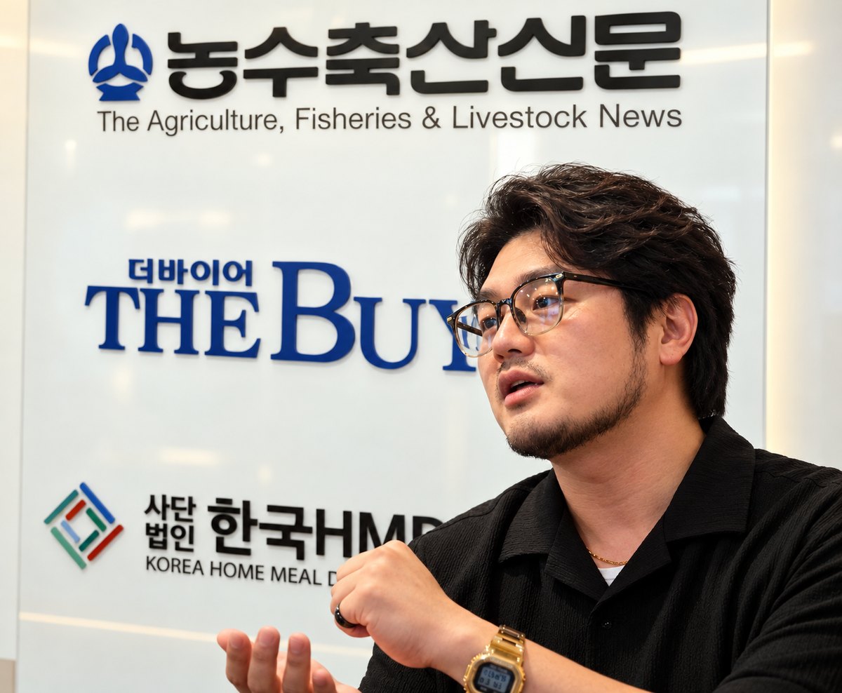 인터뷰하는 최경집 교수